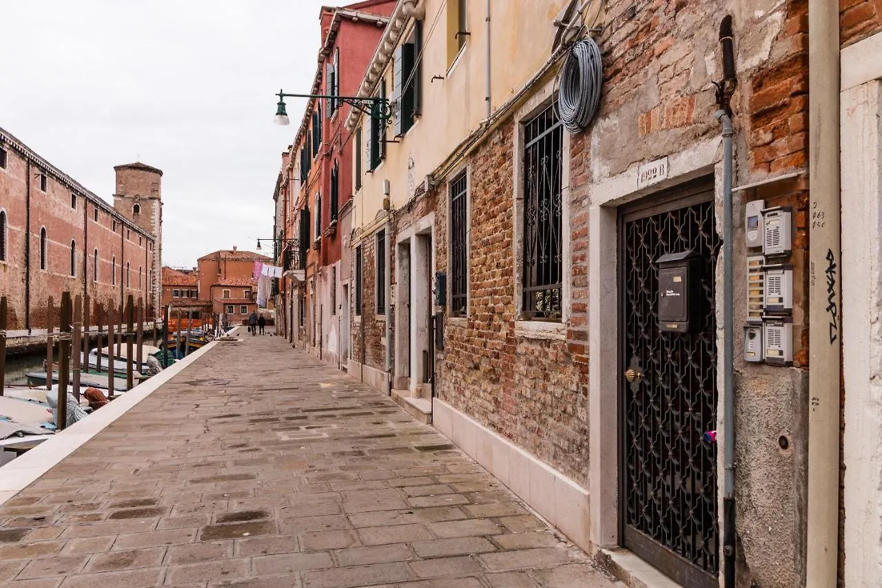 Corderie De La Tana Biennale Exhibition @Arsenale Apartment Venice